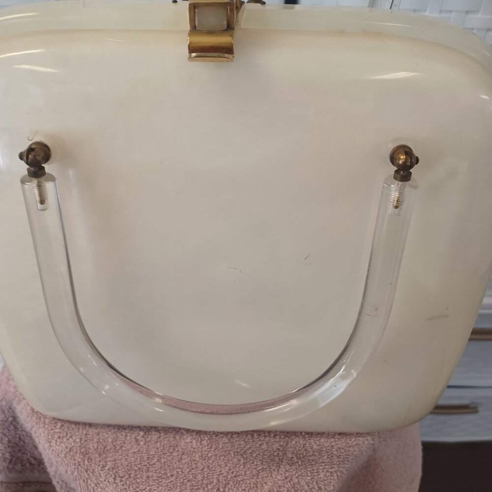 Vintage Lucite Box Purse Circa 1950s.  Lewisid Jewel Llewellyn INC NYC - Picture 5 of 15